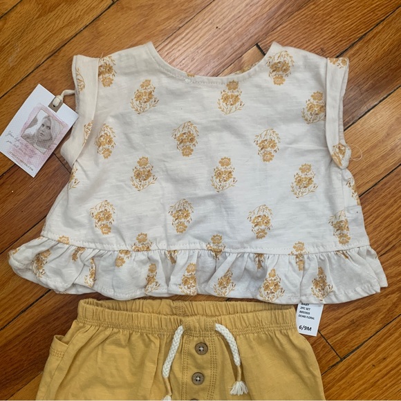 NWT baby Jessica Simpson set - Picture 2 of 5
